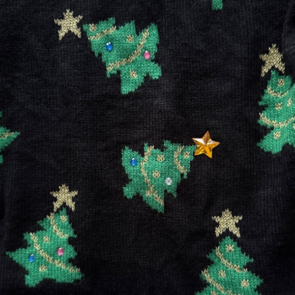 Festive Black Sweater with Christmas Tree Design - Picture 4 of 8